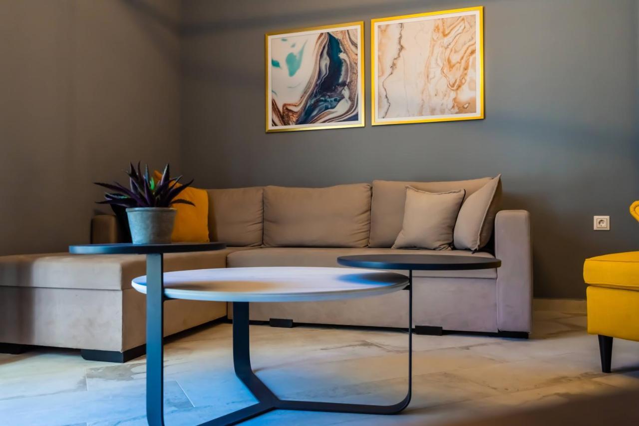 Cozy Modern Apartment Inside The City Center Thessaloníki Eksteriør billede